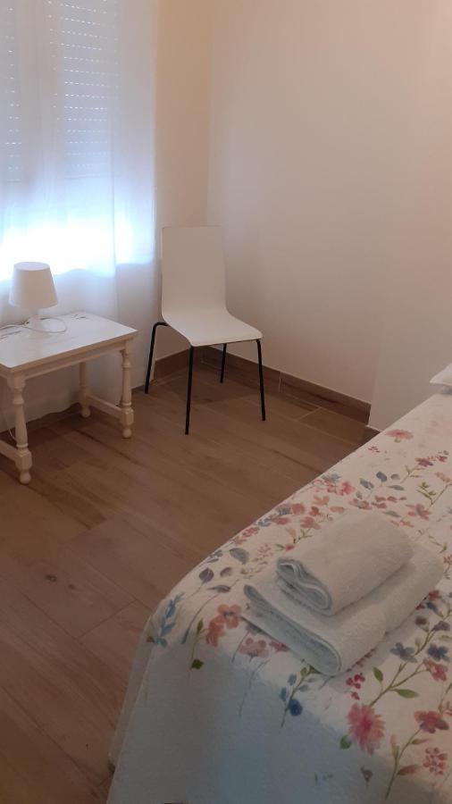 Apartamento Amplío piso al lado de la playa en Nerja Exterior foto